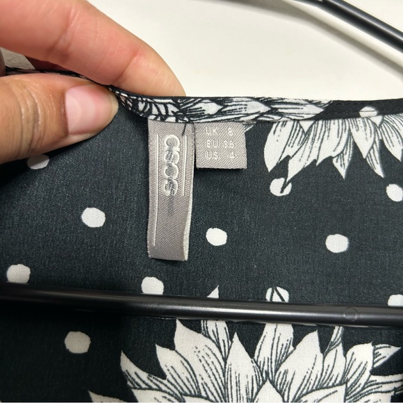 ASOS Black and White Patterned Jumpsuit - Picture 4 of 6